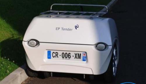 法国电动汽车"充电宝"成都试点 可支持500公里续航